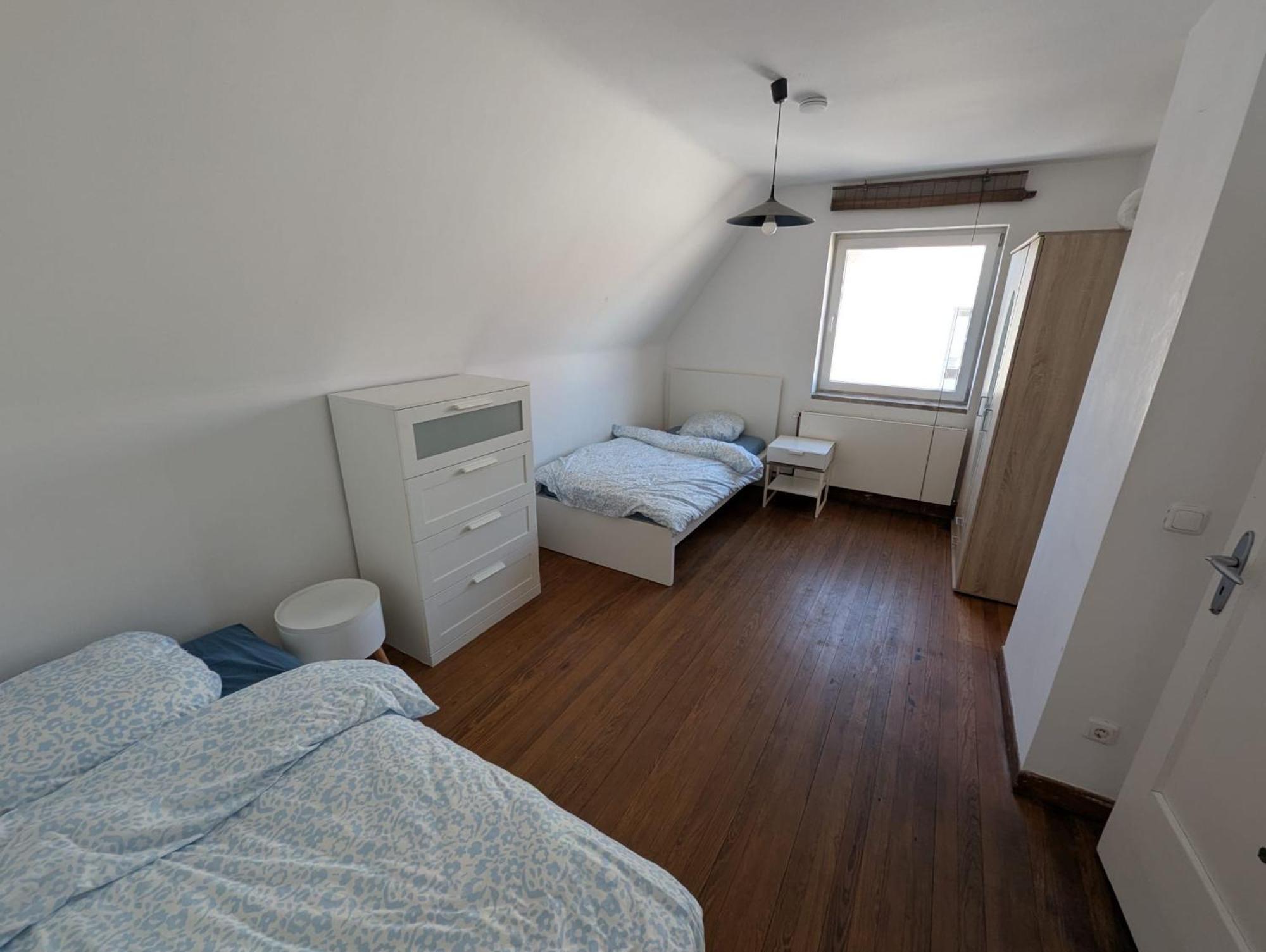 Haus Am Fuer Handwerker Und Messegaeste Apartment
